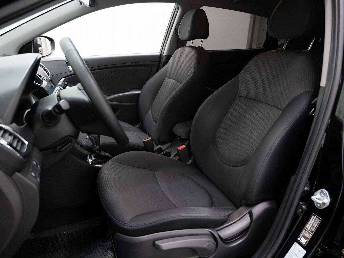 Купить Hyundai Solaris, 2016, 138 787 км, фото №8