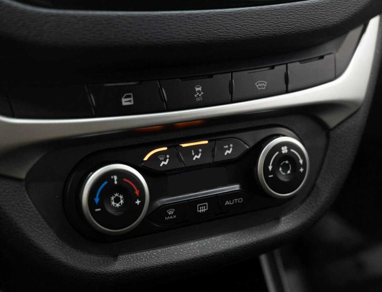 Купить Lada (ВАЗ) Vesta SW Cross, 2019, 88 754 км, фото №22