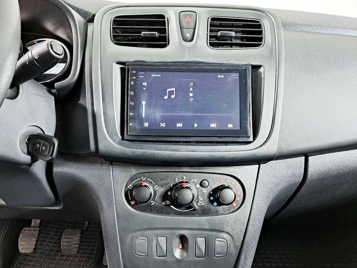 Купить Renault Sandero, 2018, 48 119 км, фото №11