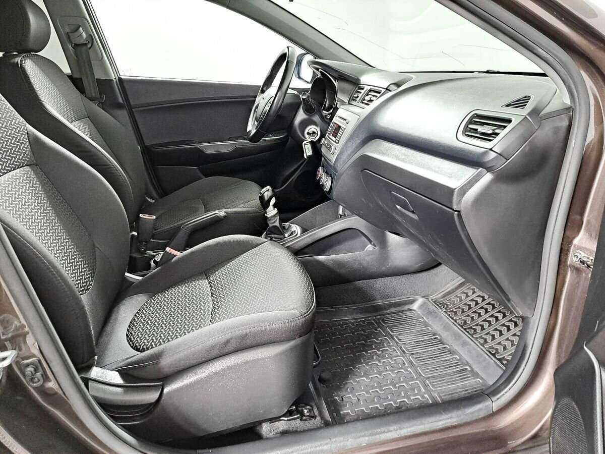 Купить Kia Rio, 2016, 52 921 км, фото №7