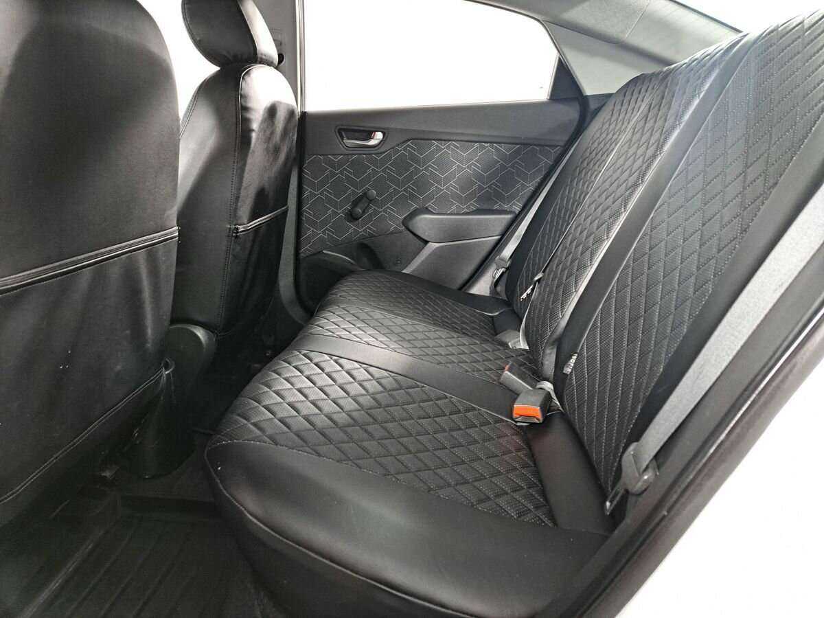 Купить Hyundai Solaris, 2017, 134 000 км, фото №12