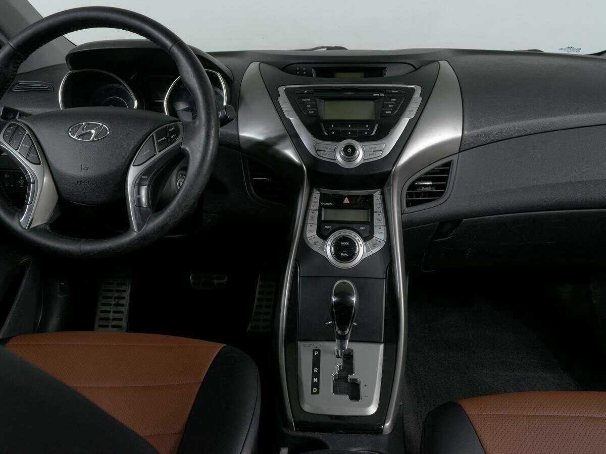Купить Hyundai Elantra, 2012, 139 611 км, фото №10