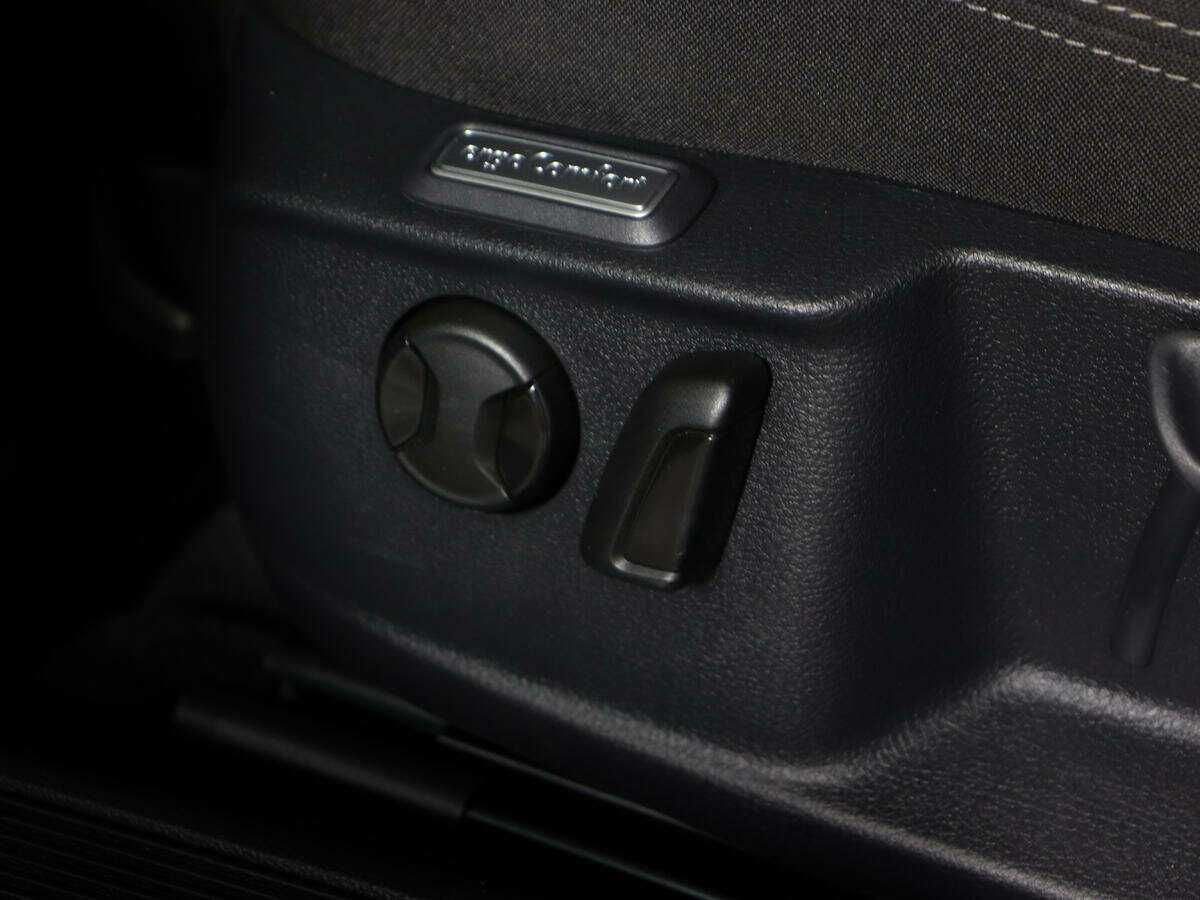 Купить Volkswagen Passat, 2015, 77 500 км, фото №16