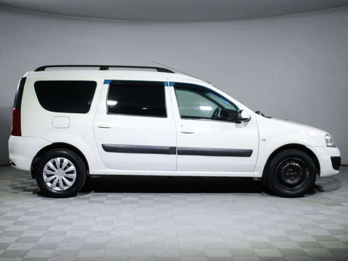 Купить Lada (ВАЗ) Largus, 2017, 90 214 км, фото №4