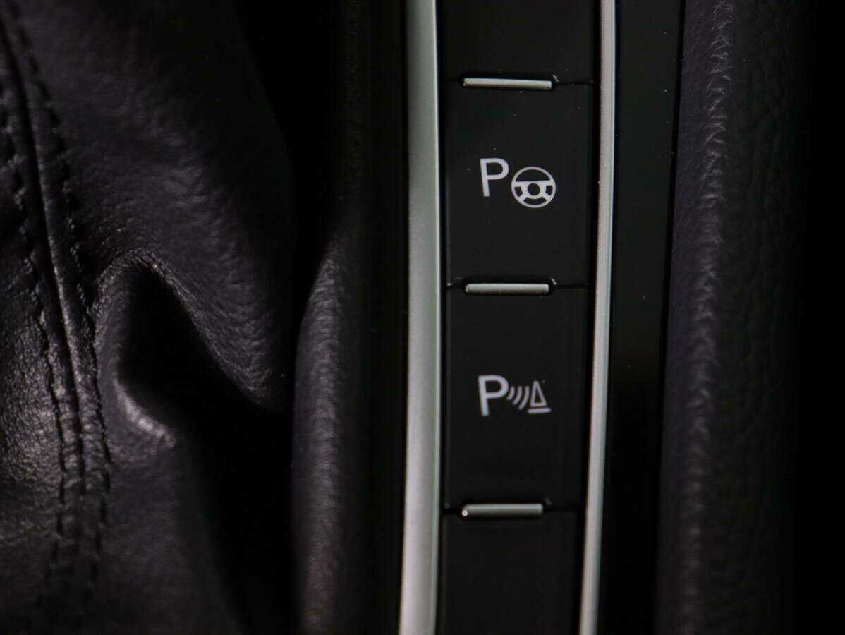 Купить Volkswagen Golf, 2013, 130 000 км, фото №20