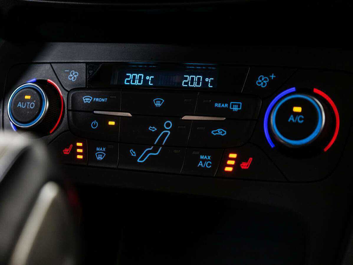 Купить Ford Focus, 2019, 81 970 км, фото №16