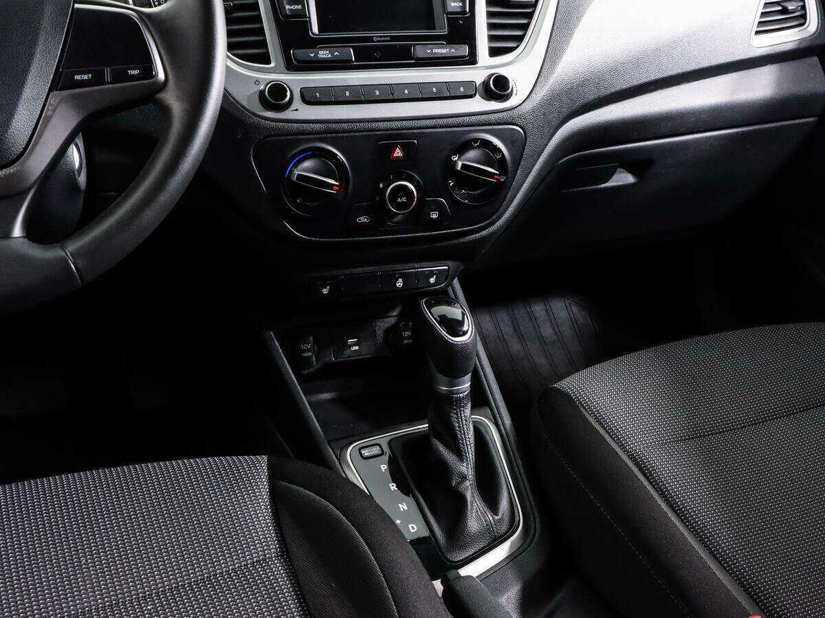 Купить Hyundai Solaris, 2021, 44 357 км, фото №11