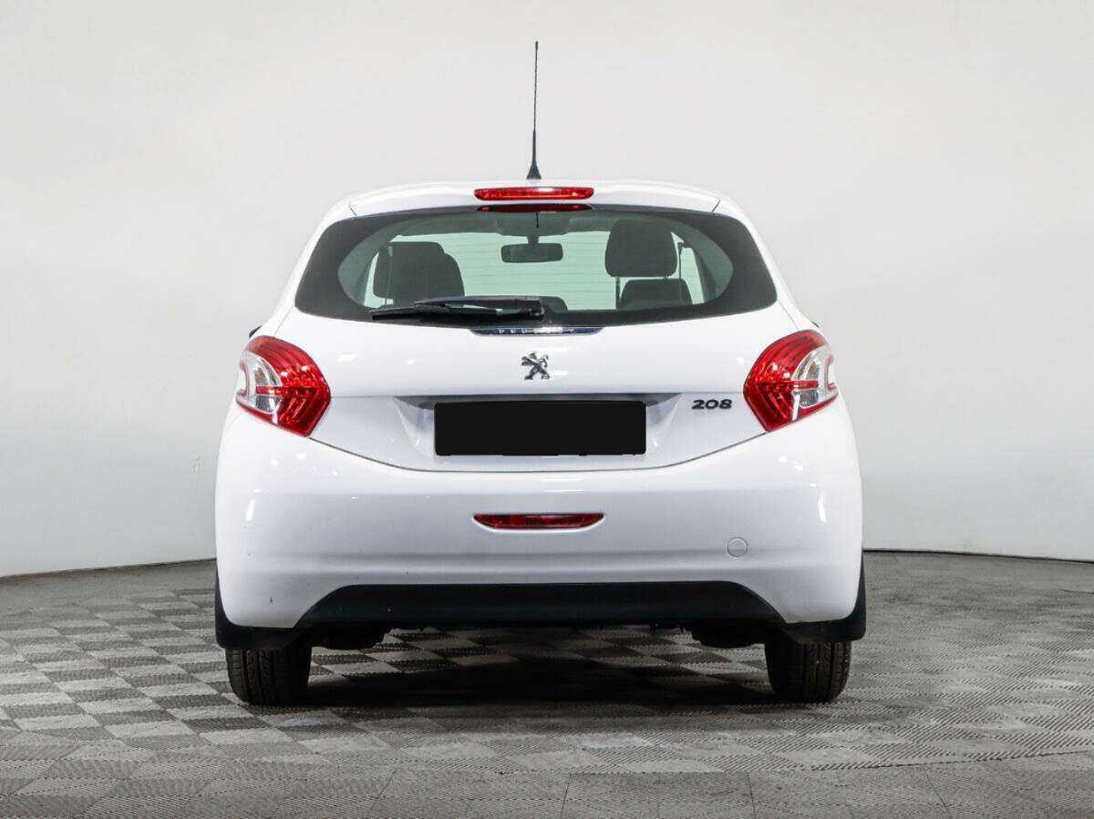 Купить Peugeot 208, 2013, 90 441 км, фото №6