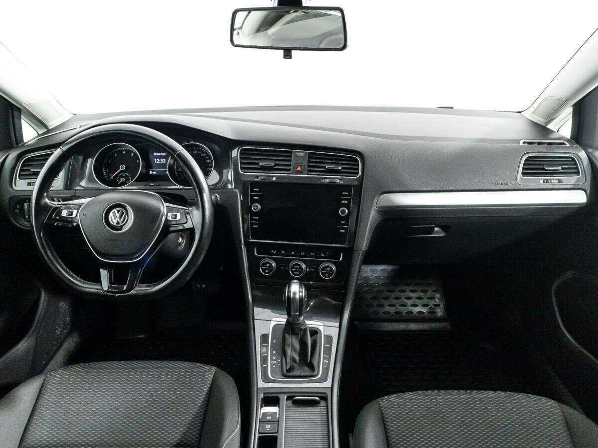 Купить Volkswagen Golf, 2018, 87 183 км, фото №13