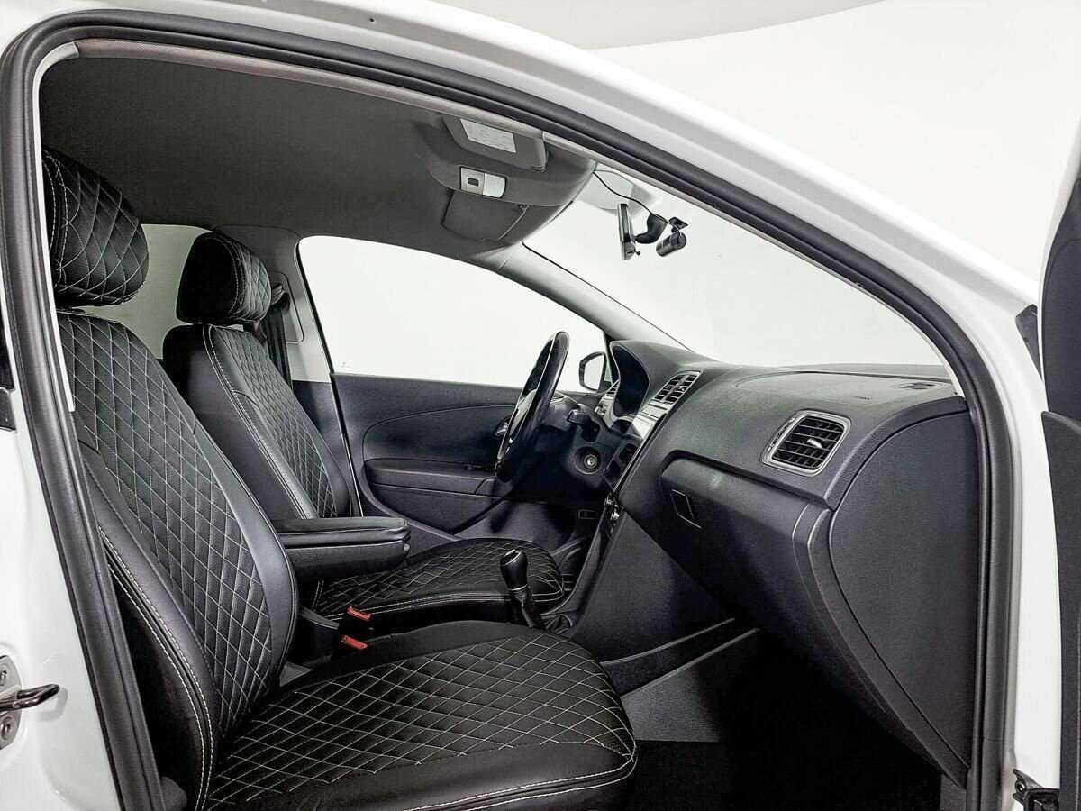 Купить Volkswagen Polo, 2016, 214 811 км, фото №9