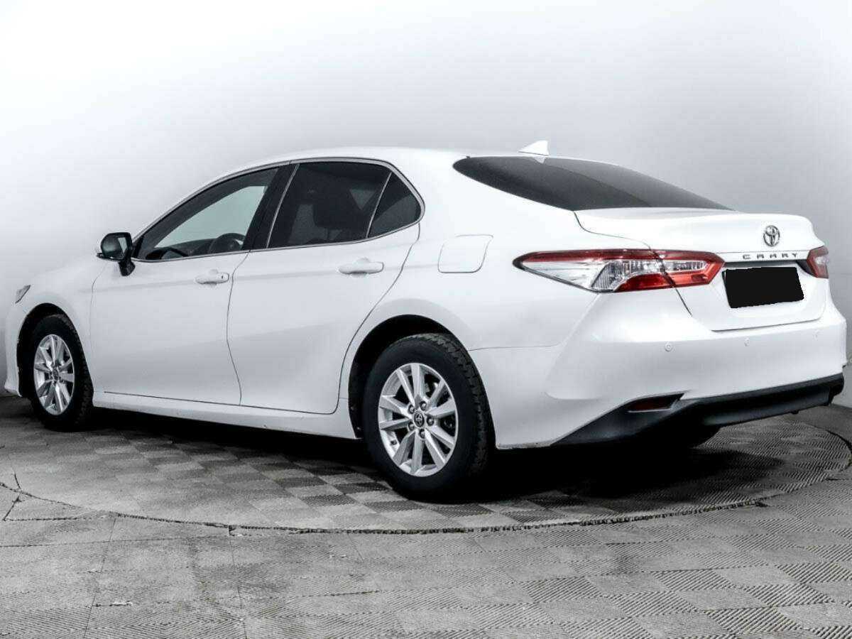 Купить Toyota Camry, 2020, 229 575 км, фото №6