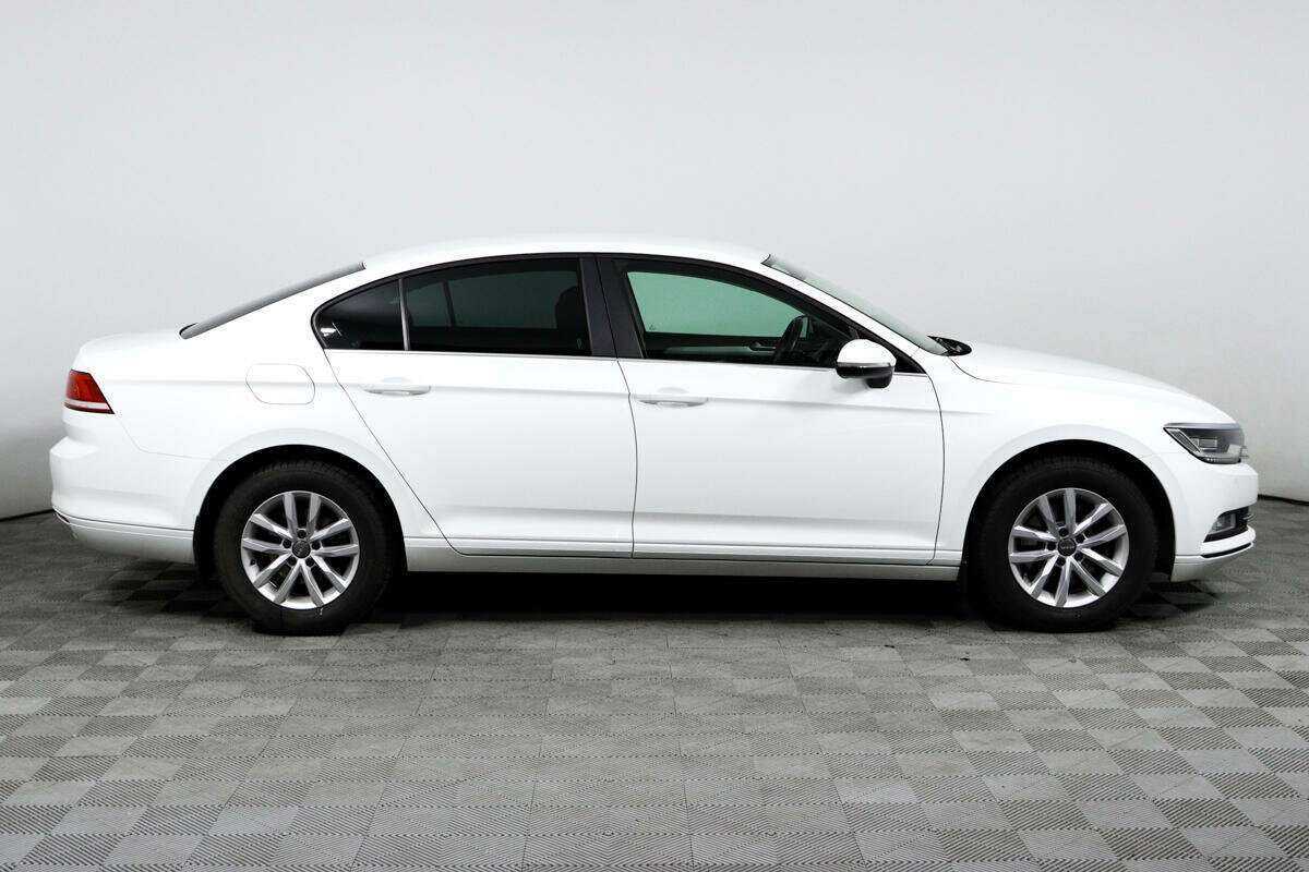 Купить Volkswagen Passat, 2016, 89 158 км, фото №4