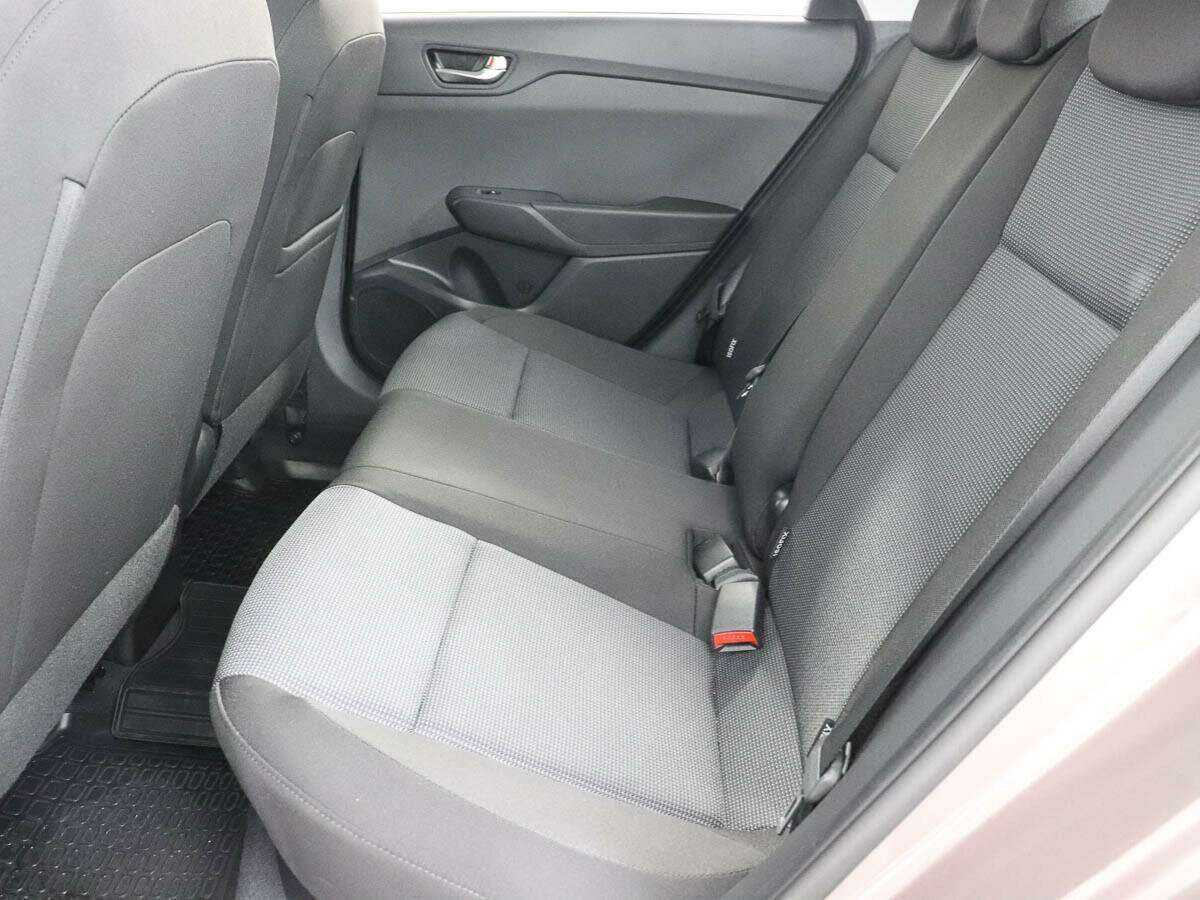 Купить Hyundai Solaris, 2021, 10 670 км, фото №9