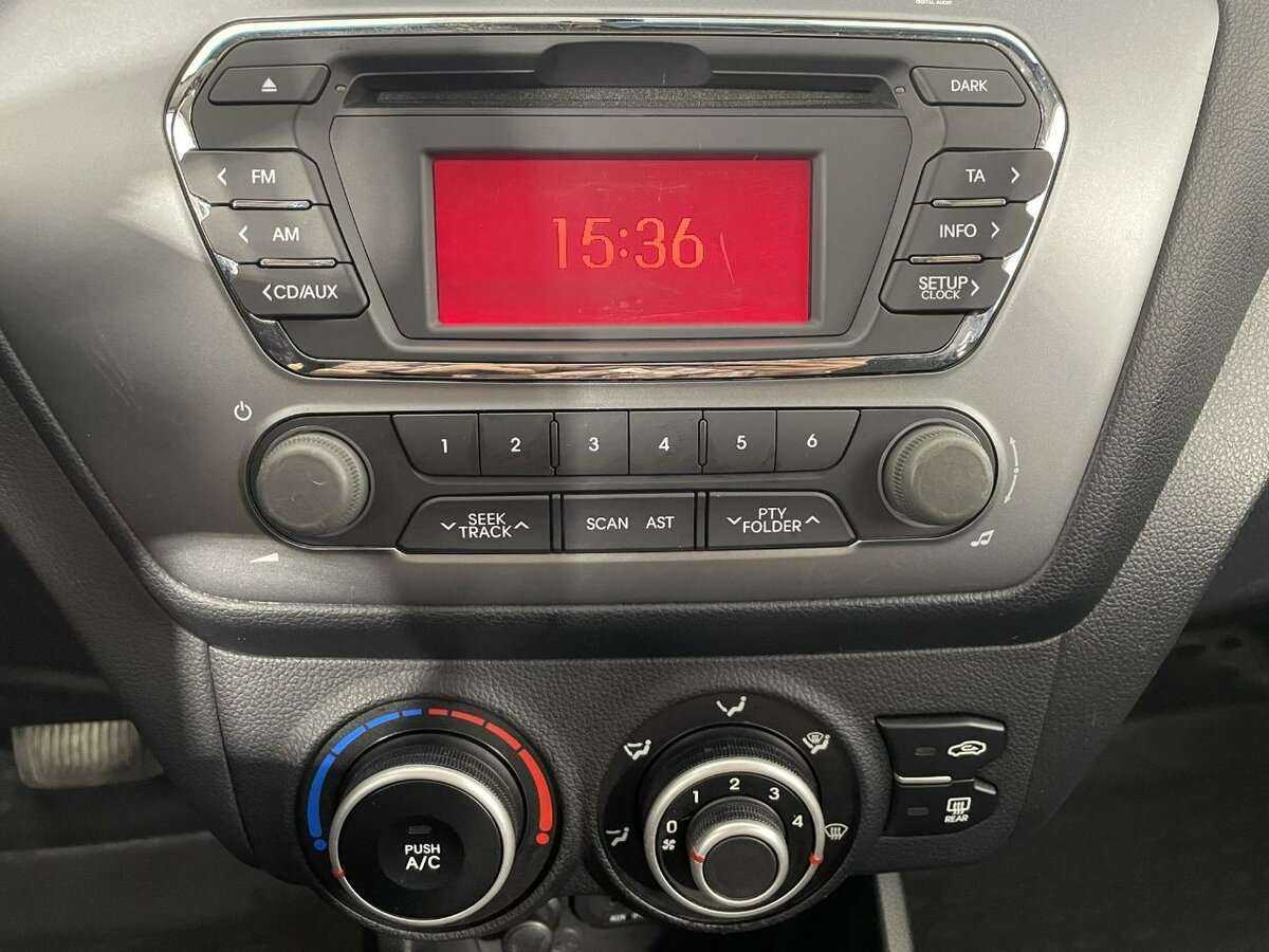 Купить Kia Rio, 2014, 189 153 км, фото №12