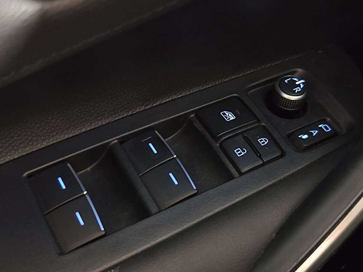 Купить Toyota Corolla, 2019, 76 100 км, фото №19