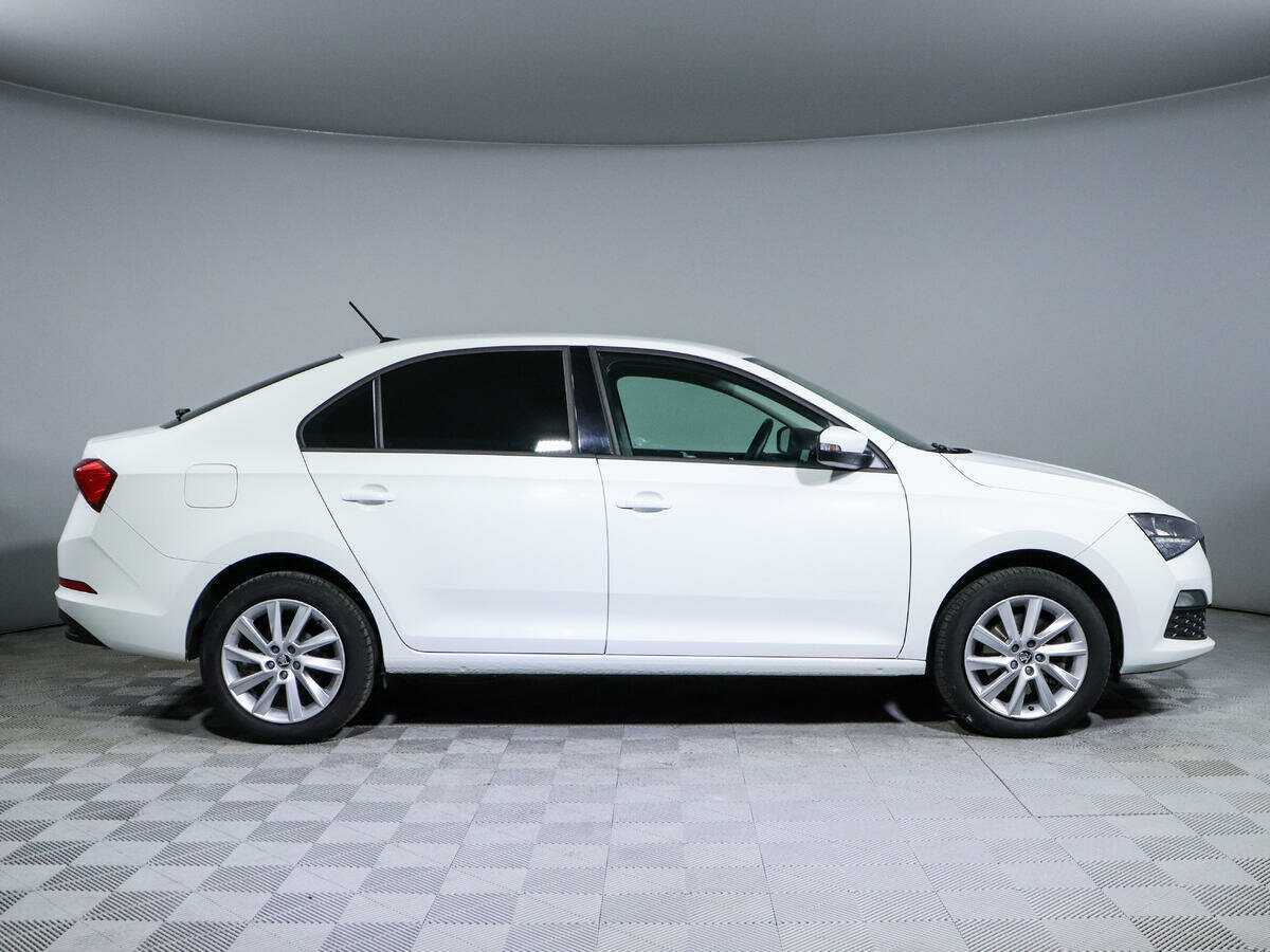 Купить Skoda Rapid, 2021, 102 235 км, фото №4
