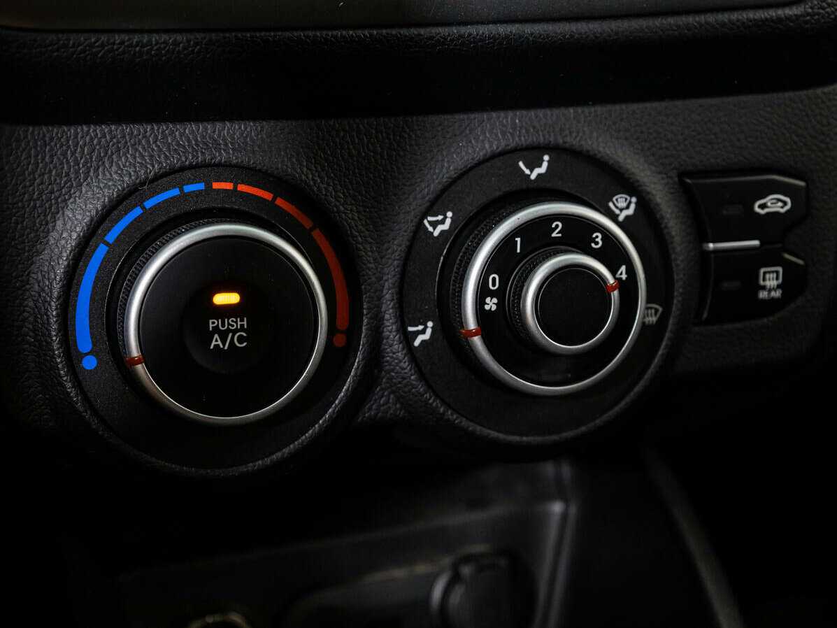 Купить Kia Rio, 2014, 156 182 км, фото №14