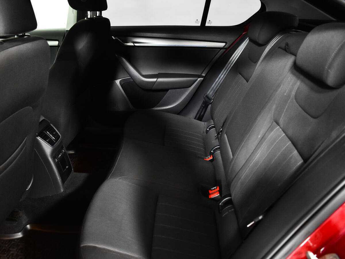 Купить Skoda Octavia, 2017, 115 880 км, фото №10