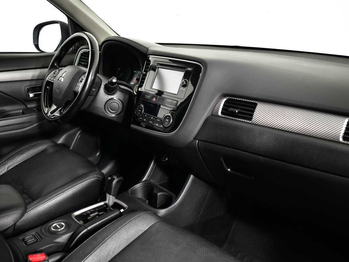 Купить Mitsubishi Outlander, 2015, 270 387 км, фото №9