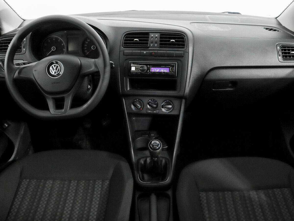 Купить Volkswagen Polo, 2018, 220 998 км, фото №10
