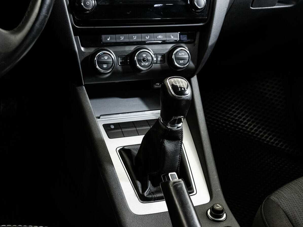 Купить Skoda Octavia, 2015, 226 050 км, фото №11