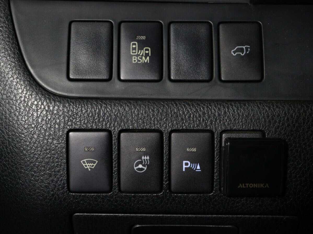 Купить Toyota Highlander, 2014, 130 300 км, фото №19