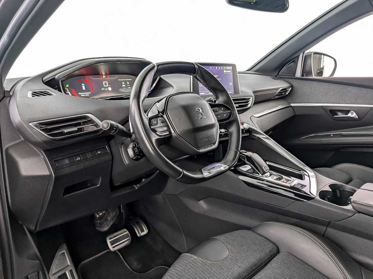 Купить Peugeot 3008, 2018, 106 782 км, фото №14