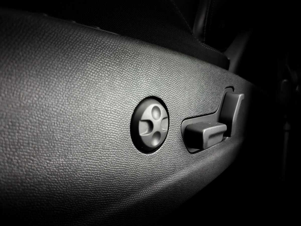 Купить Peugeot 3008, 2018, 106 782 км, фото №17