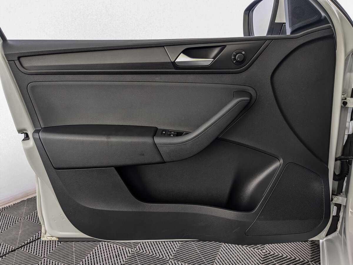 Купить Volkswagen Polo, 2020, 113 000 км, фото №15