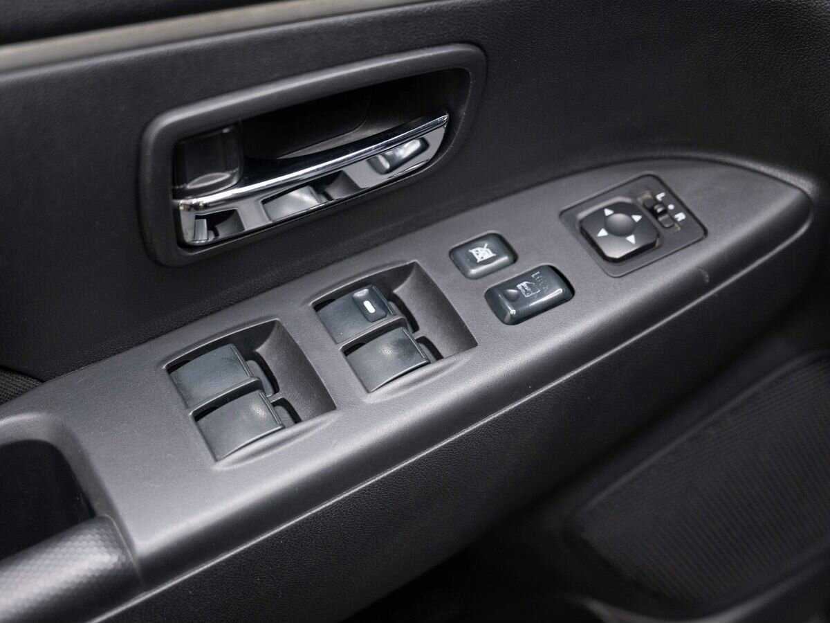 Купить Mitsubishi ASX, 2012, 196 000 км, фото №16