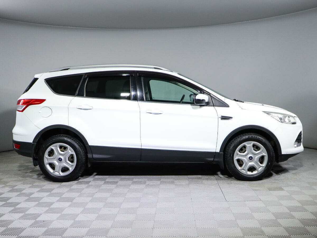 Купить Ford Kuga, 2014, 133 000 км, фото №4