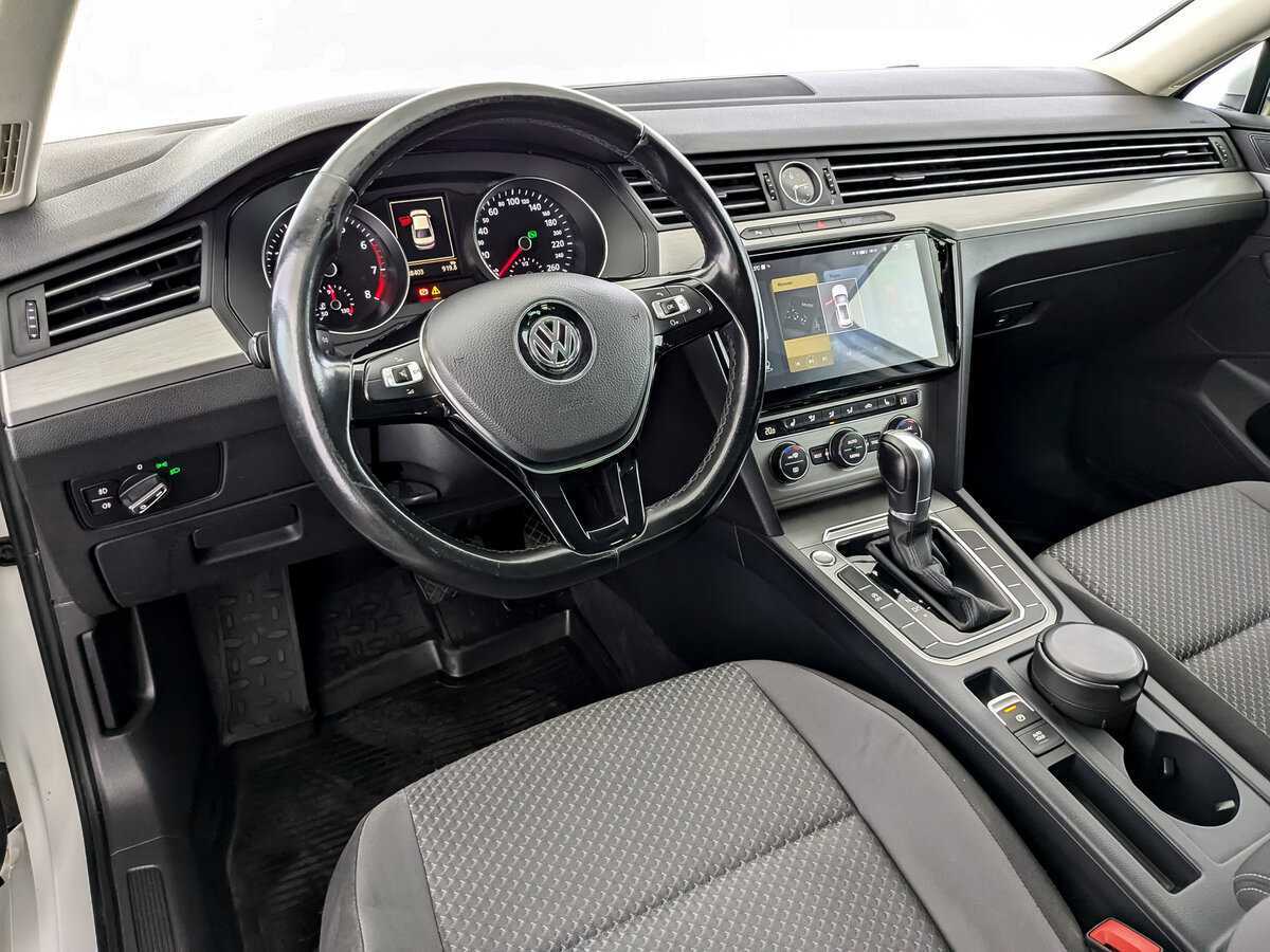 Купить Volkswagen Passat, 2016, 138 400 км, фото №16