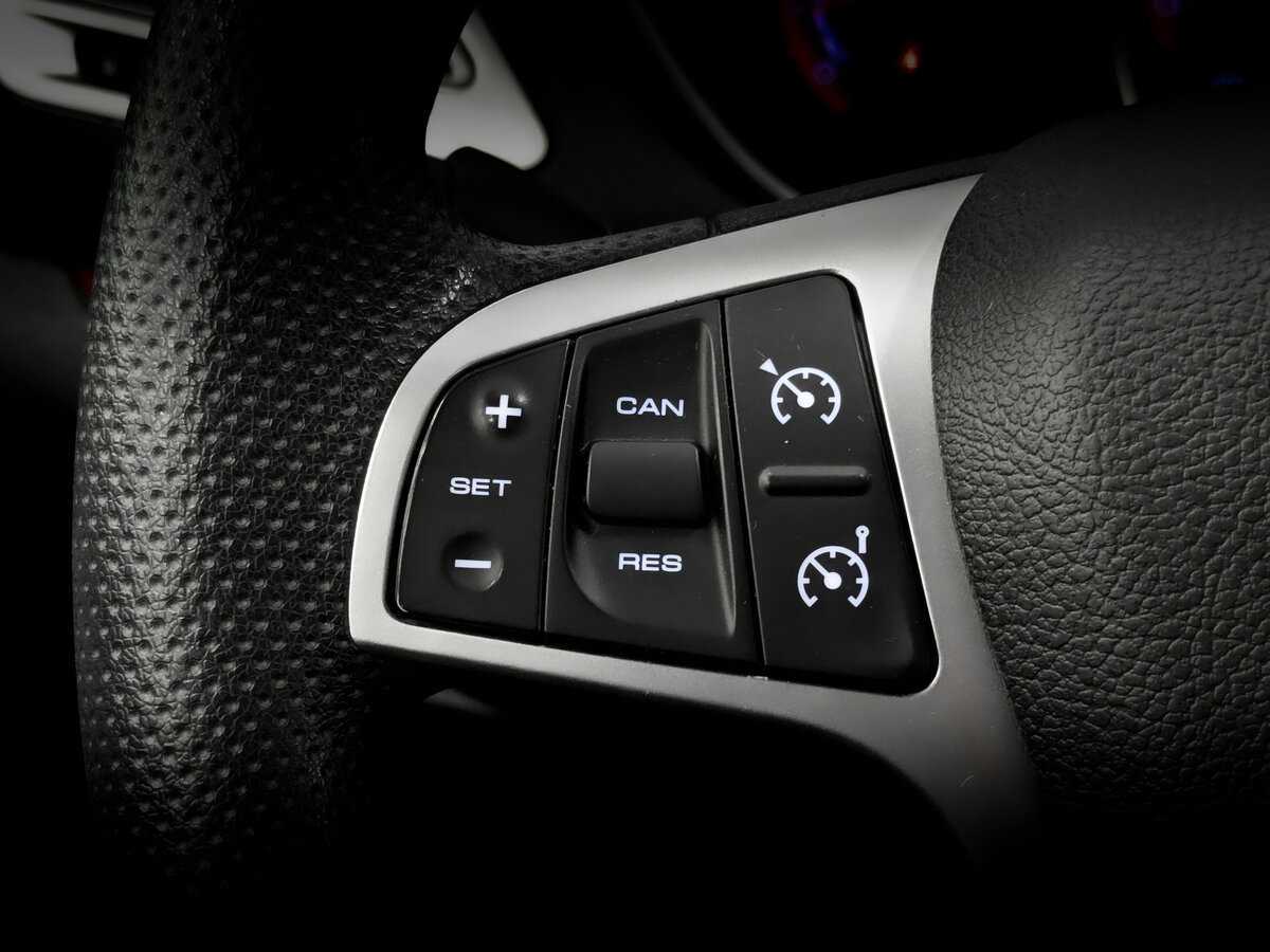 Купить Lada (ВАЗ) Vesta SW Cross, 2019, 99 311 км, фото №26