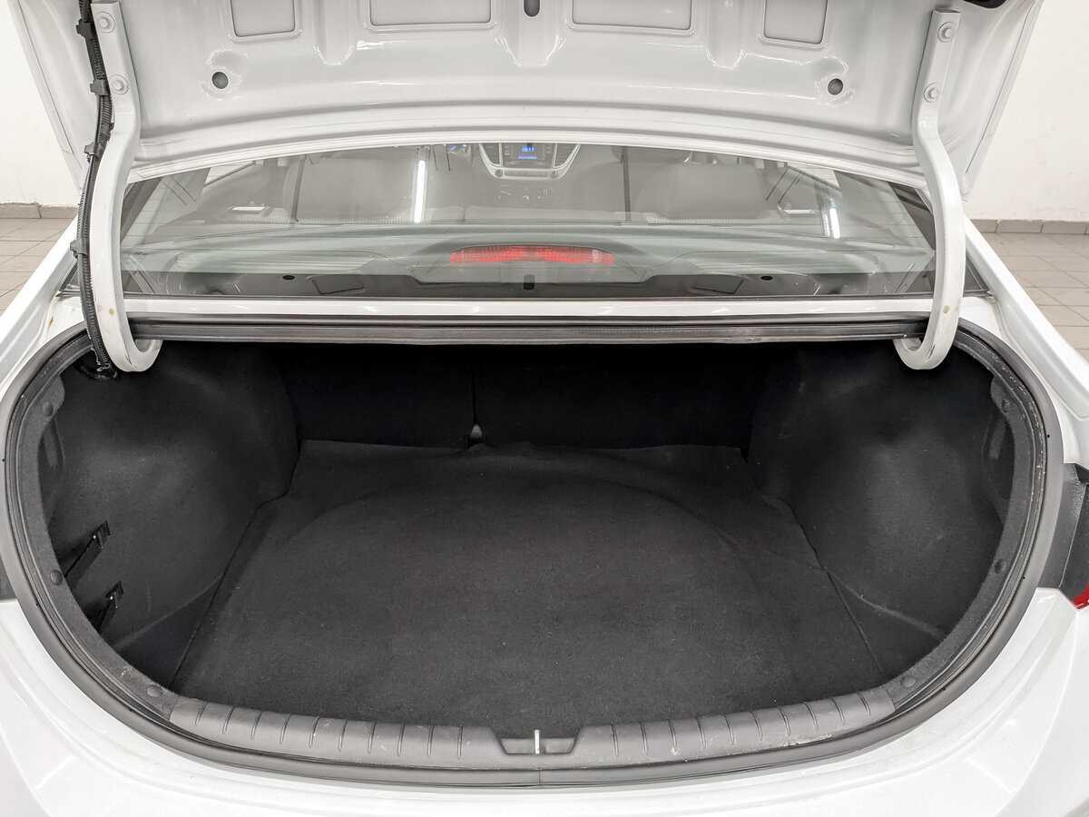 Купить Hyundai Solaris, 2019, 140 722 км, фото №10