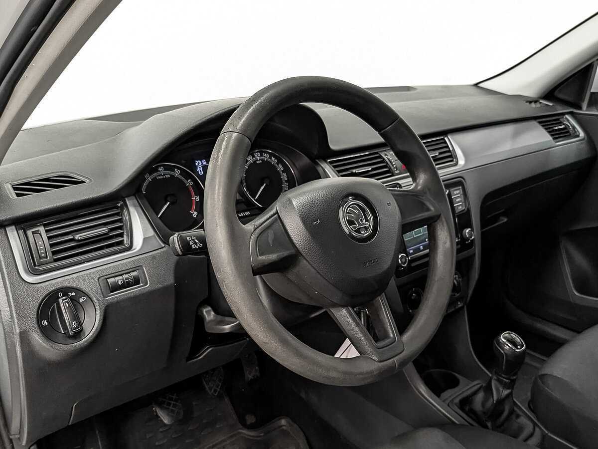 Купить Skoda Rapid, 2017, 157 793 км, фото №13
