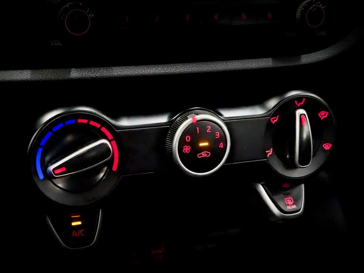 Купить Kia Rio X-Line, 2020, 152 091 км, фото №23