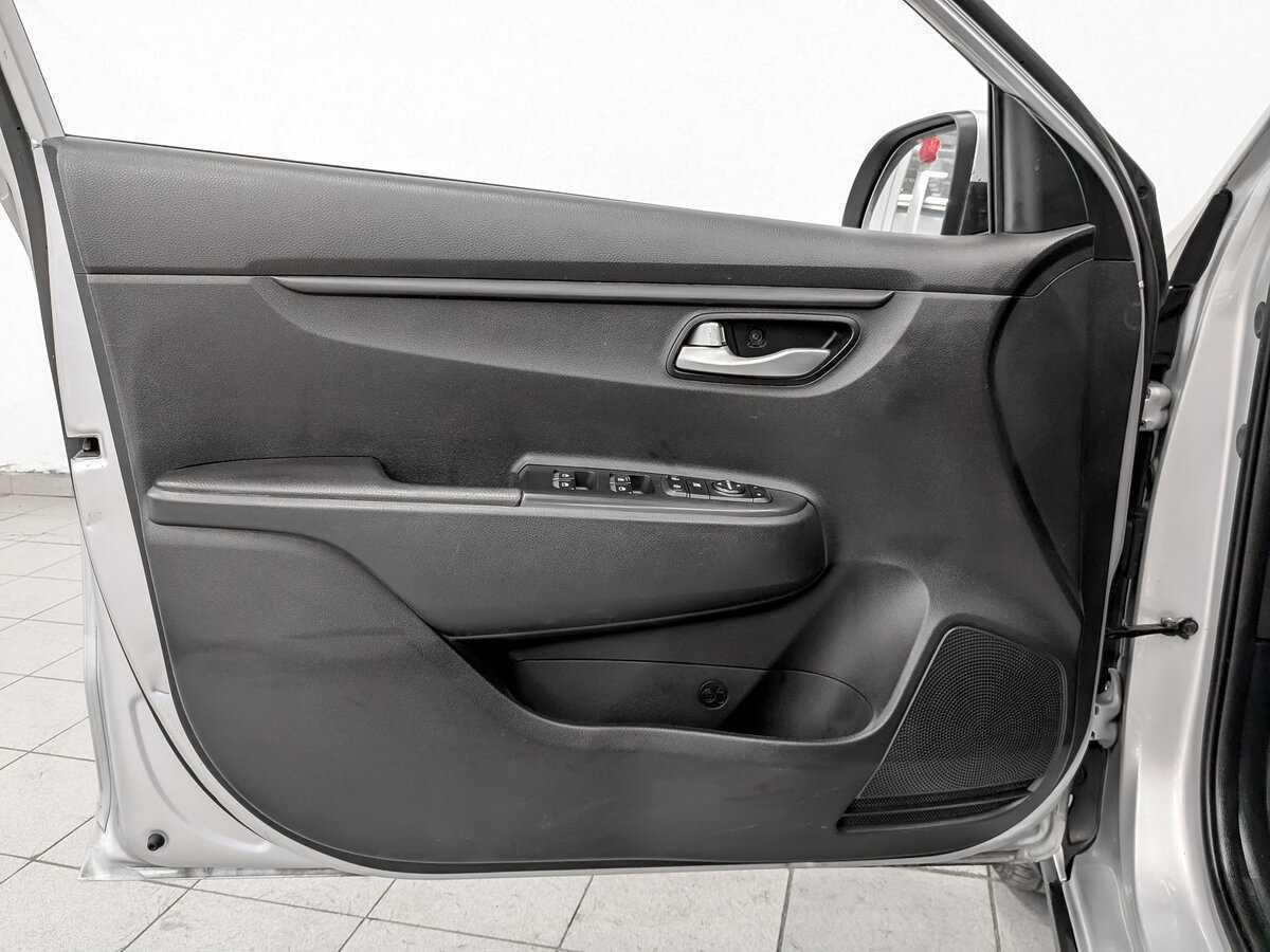 Купить Kia Rio X-Line, 2020, 182 994 км, фото №16