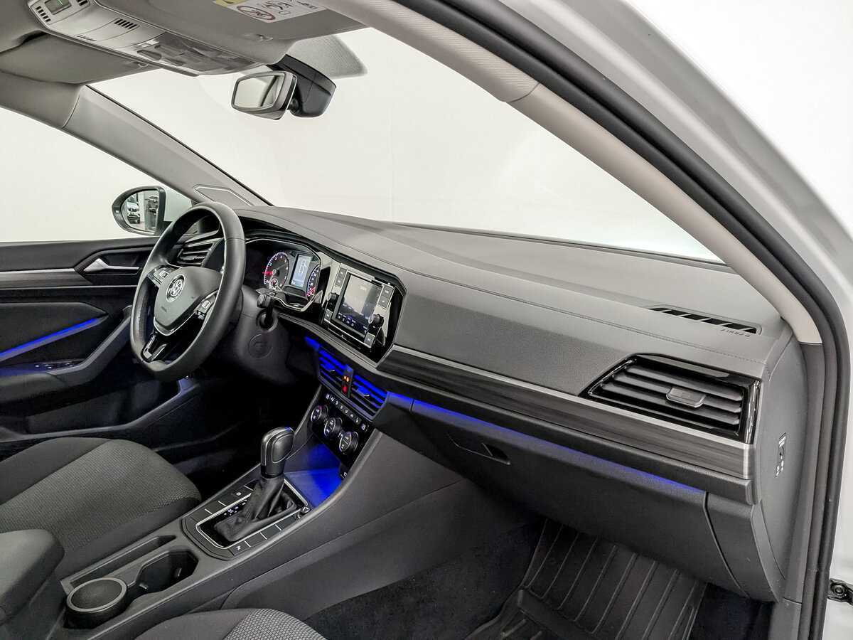 Купить Volkswagen Jetta, 2020, 39 942 км, фото №11