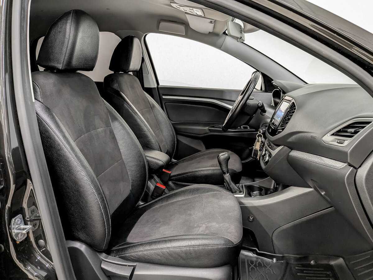 Купить Lada (ВАЗ) Vesta SW Cross, 2019, 70 048 км, фото №23