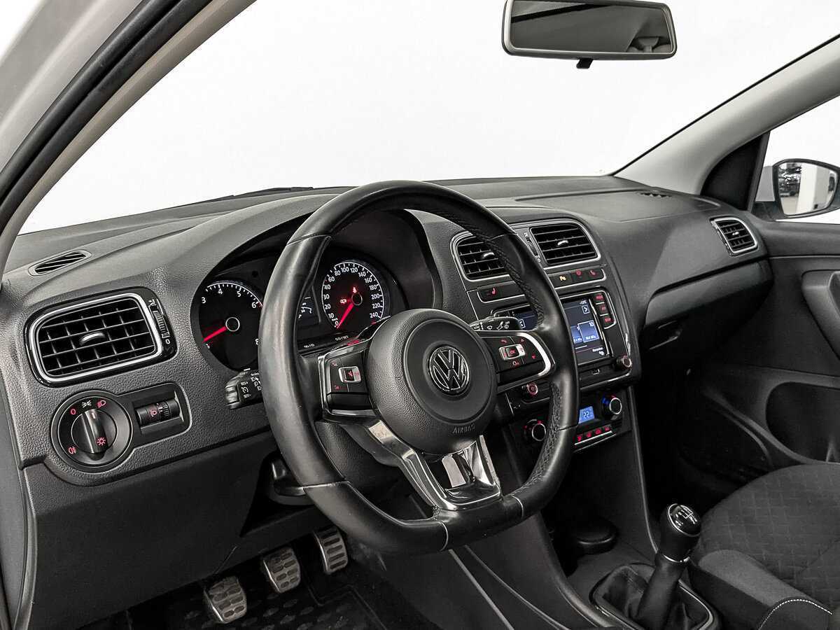 Купить Volkswagen Polo, 2018, 31 589 км, фото №15