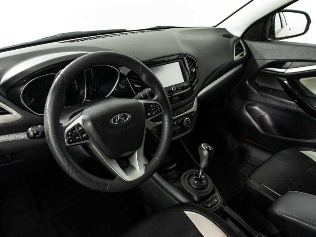 Купить Lada (ВАЗ) Vesta SW Cross, 2018, 70 770 км, фото №11