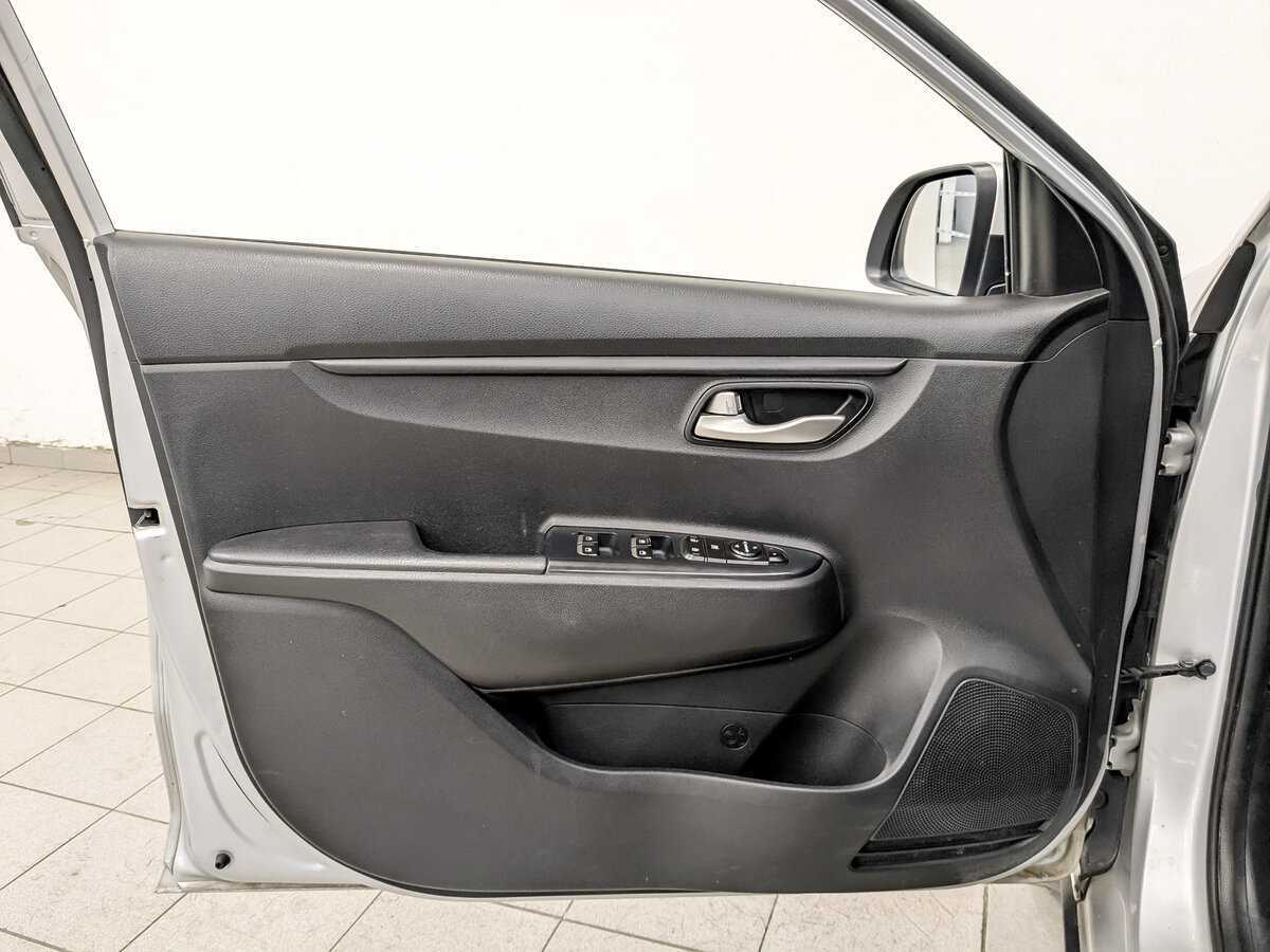 Купить Kia Rio X-Line, 2020, 186 757 км, фото №19