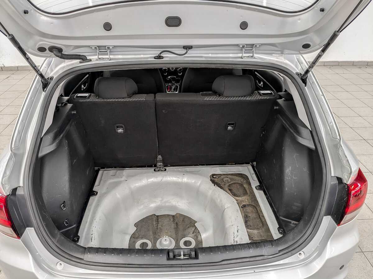 Купить Kia Rio X-Line, 2020, 221 366 км, фото №10