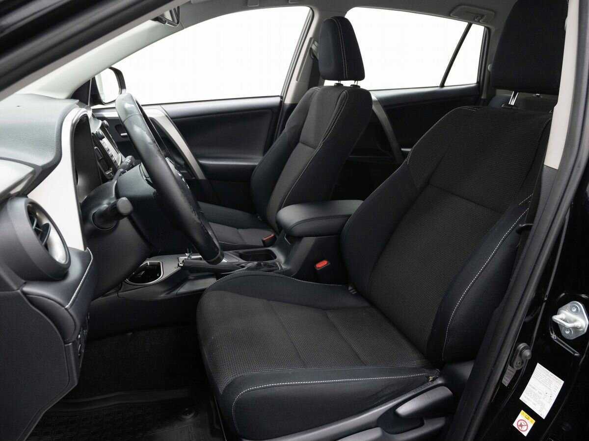 Купить Toyota RAV4, 2017, 180 000 км, фото №9