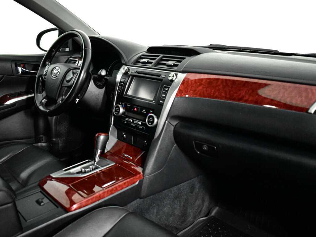 Купить Toyota Camry, 2014, 270 000 км, фото №9