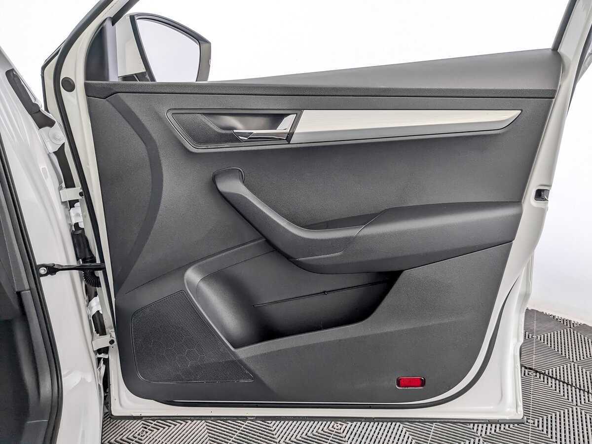 Купить Skoda Karoq, 2021, 83 505 км, фото №24