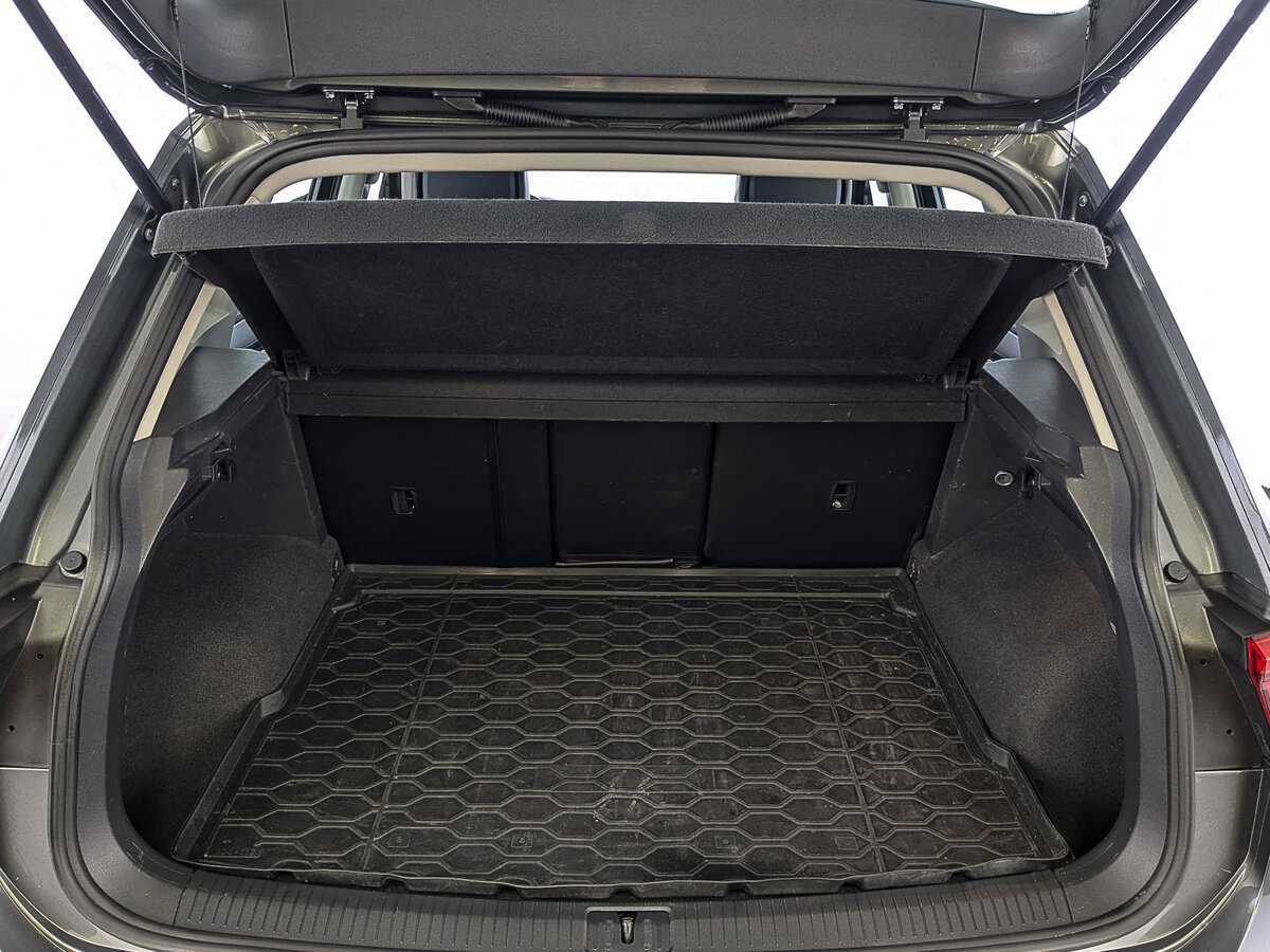 Купить Volkswagen Tiguan, 2021, 157 879 км, фото №10