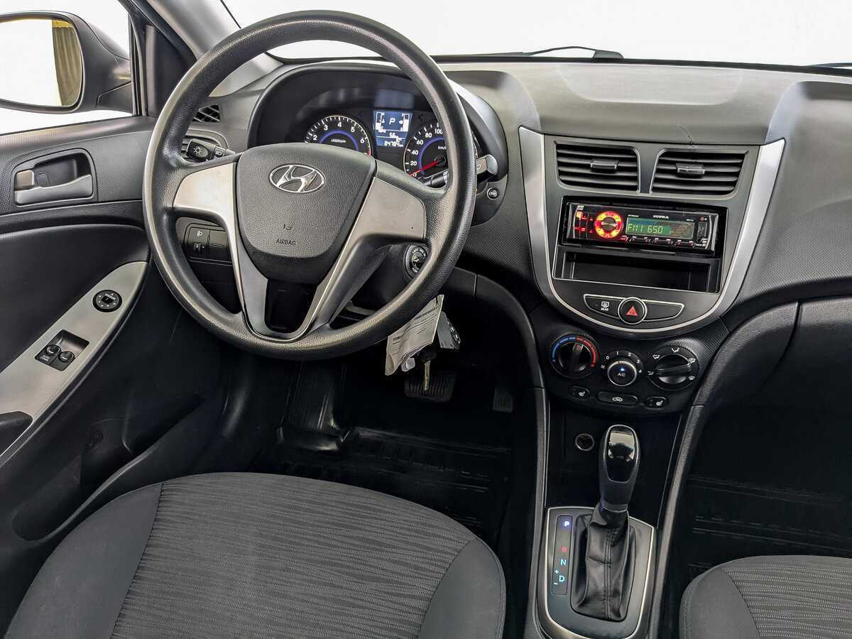 Купить Hyundai Solaris, 2016, 84 783 км, фото №24