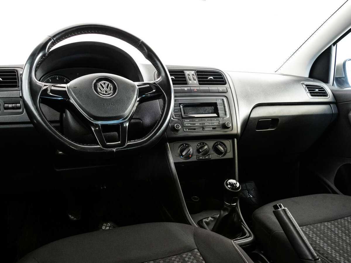 Купить Volkswagen Polo, 2016, 230 690 км, фото №9