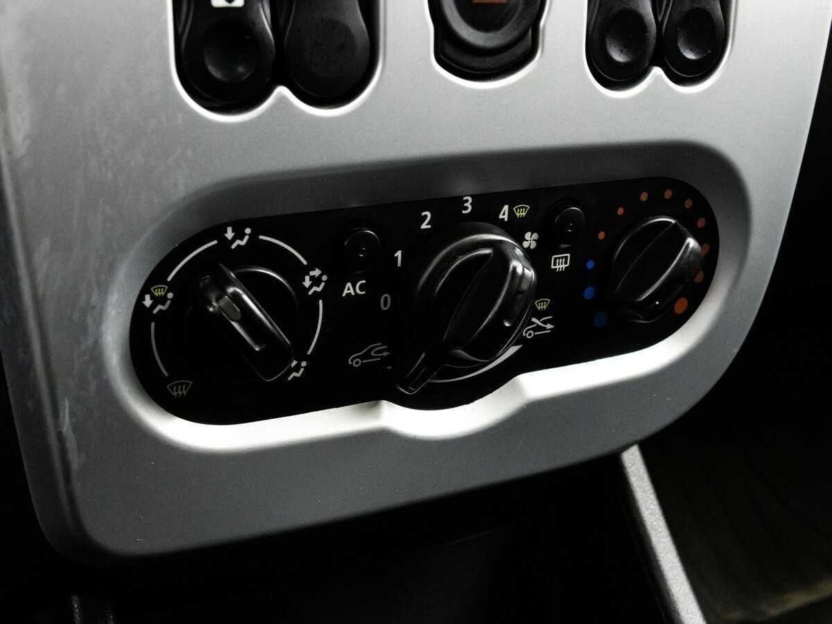 Купить Renault Sandero, 2014, 159 432 км, фото №13